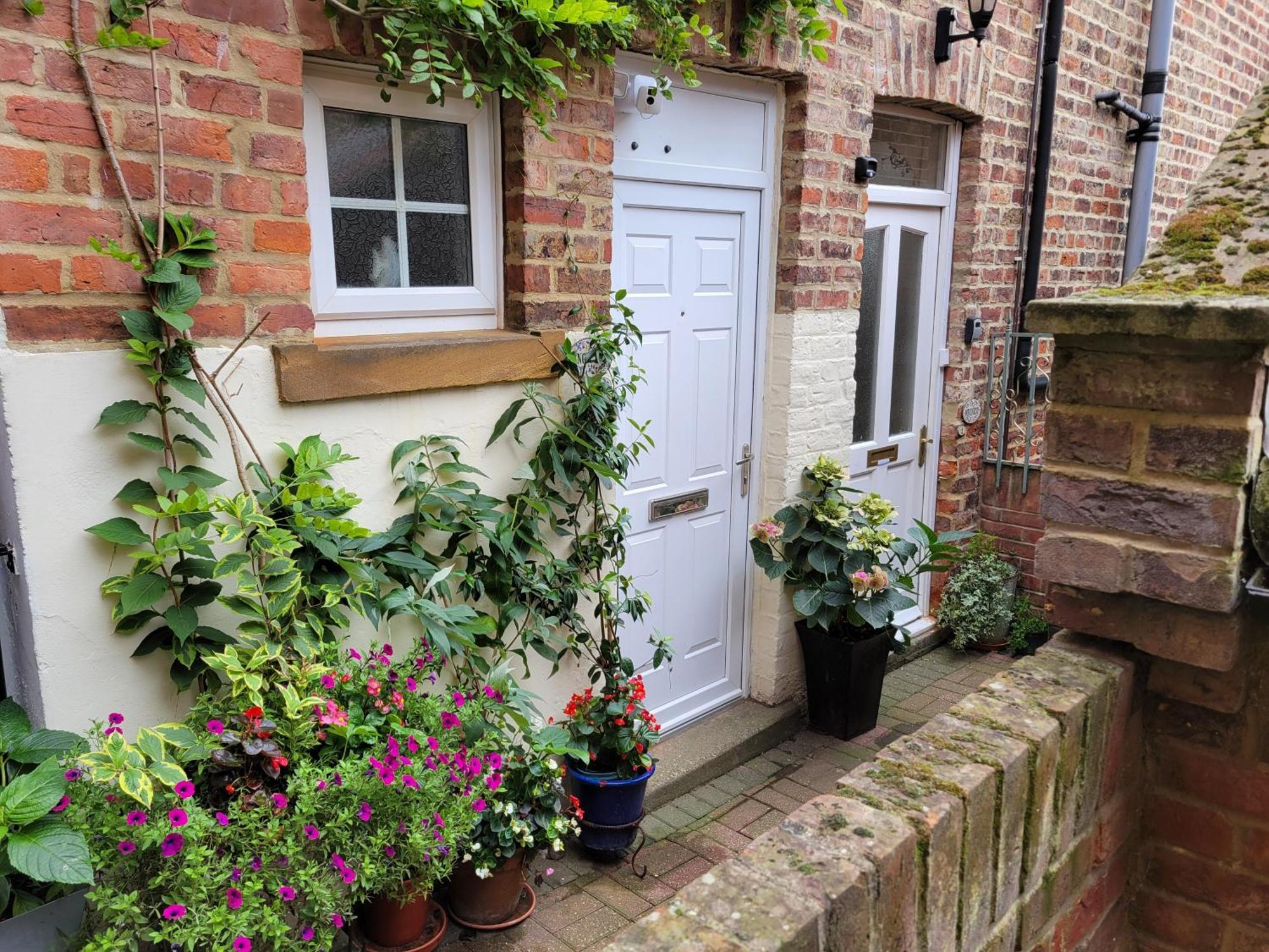 Apartamento Ingleside Mews Whitby Exterior foto
